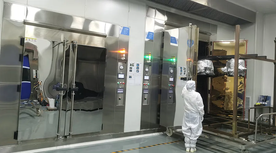 고순도 플루오로폴리머 코팅 및 라이닝